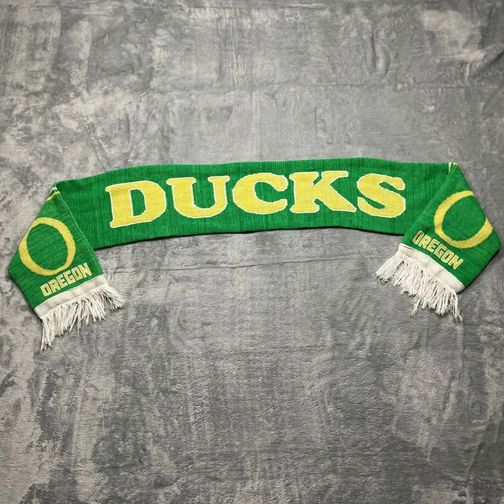 Oregon Ducks U of O Scarf Green Yellow Bo Six Make It Happen Knit Fringe